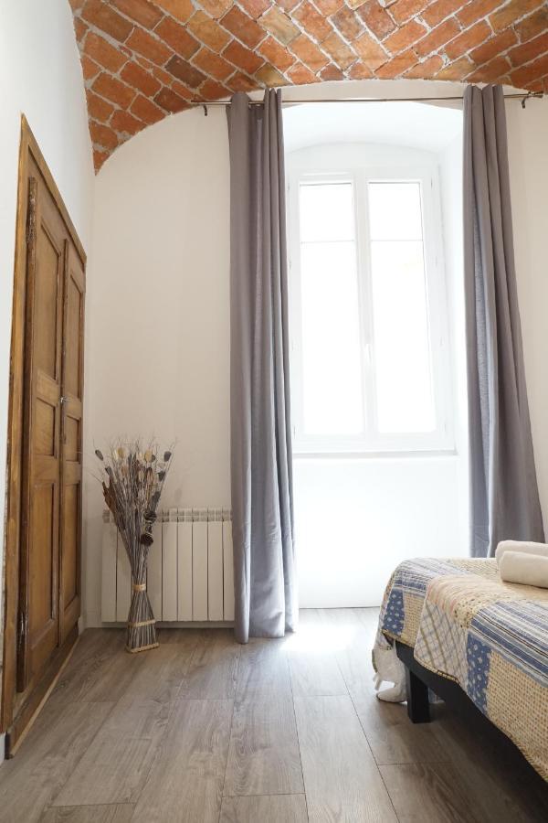Gaudin Apartment *